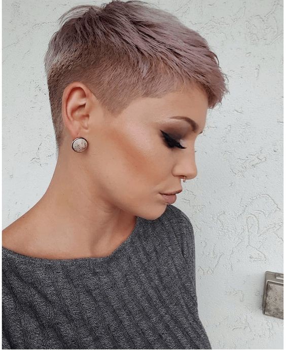 36 Coupes de cheveux courtes qui rendent une femme époustouflante 5 36 Coupes de cheveux courtes qui rendent une femme époustouflante 5