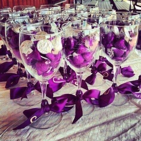 33 idées de décorations de mariage dans les tons violet 18 33 idées de décorations de mariage dans les tons violet 18