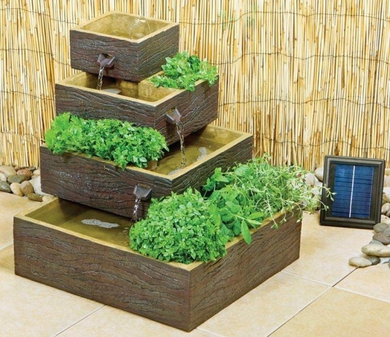 19 Fontaines en bois étonnantes pour vous inspirer 9 19 Fontaines en bois étonnantes pour vous inspirer 9