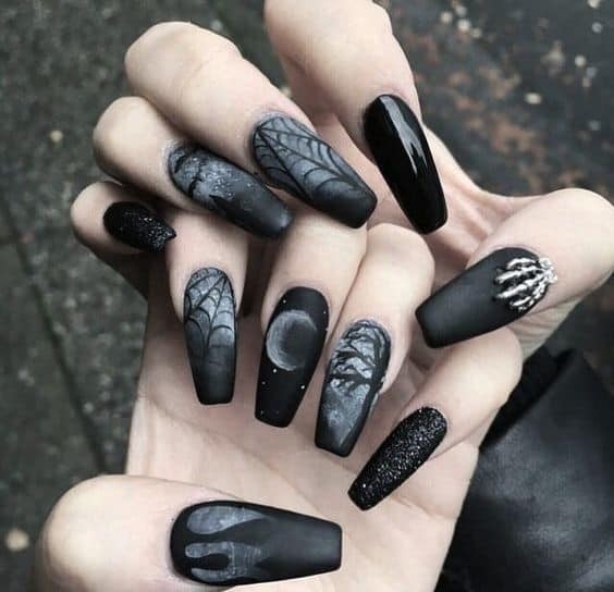 54 idées amusantes et effrayante d'ongles pour la fête d'Halloween 33 54 idées amusantes et effrayante d'ongles pour la fête d'Halloween 33