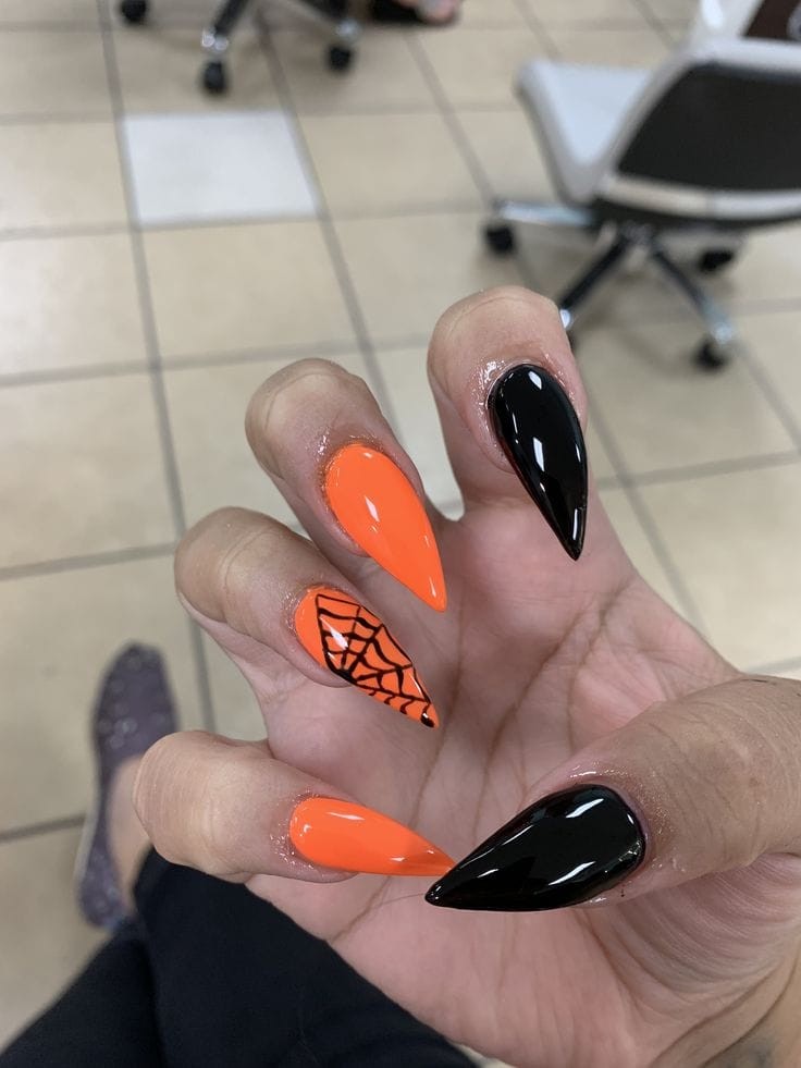 54 idées amusantes et effrayante d'ongles pour la fête d'Halloween 47 54 idées amusantes et effrayante d'ongles pour la fête d'Halloween 47