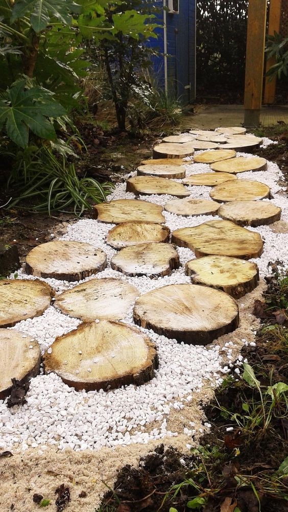 50 décorations de chemins de jardin pour s'inspirer 85 50 décorations de chemins de jardin pour s'inspirer 85