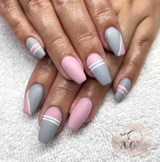 20 idées d'ongles gris que vous allez adorer 2 20 idées d'ongles gris que vous allez adorer 2