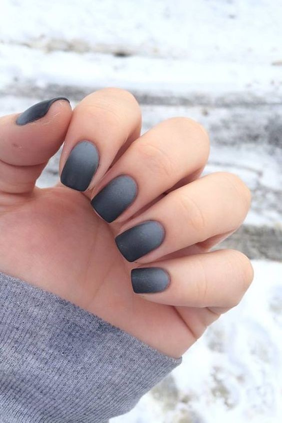 20 idées d'ongles gris que vous allez adorer 4 20 idées d'ongles gris que vous allez adorer 4