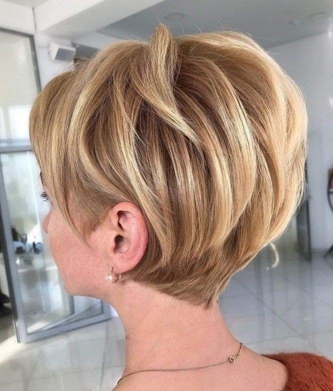 Les 33 plus belles coupes de cheveux courtes de fée pour femmes 12