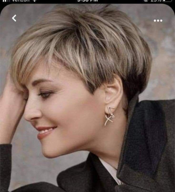 Les 33 plus belles coupes de cheveux courtes de fée pour femmes 15