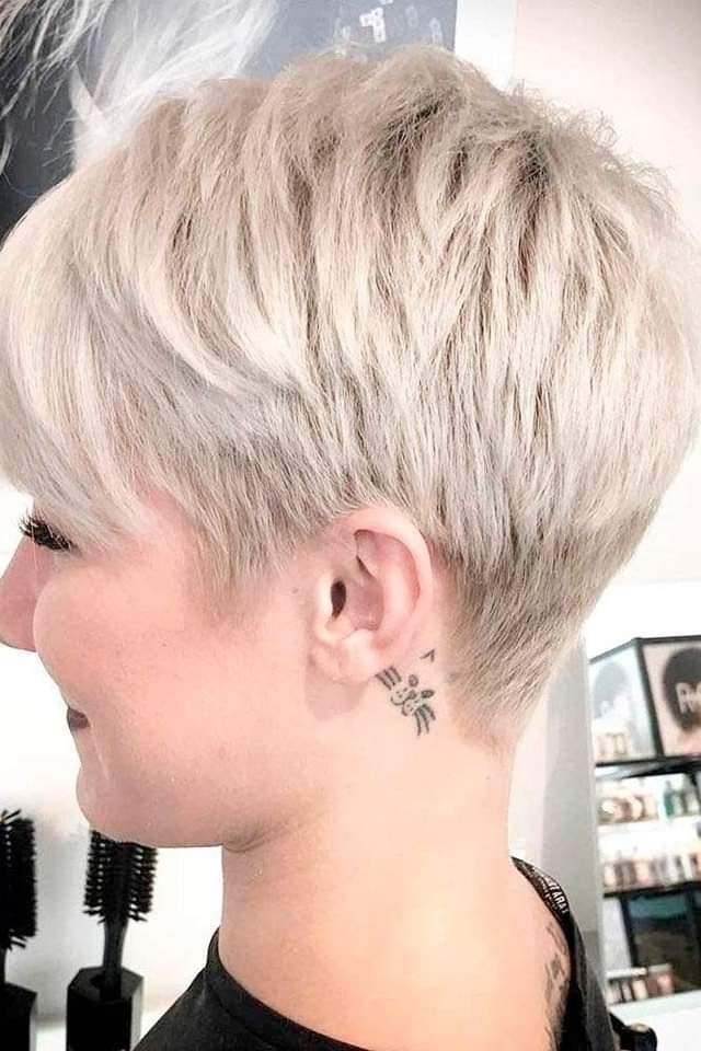 Les 33 plus belles coupes de cheveux courtes de fée pour femmes 23