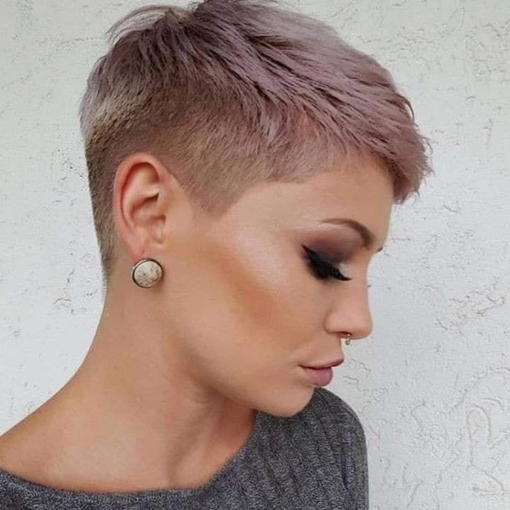 Les 33 plus belles coupes de cheveux courtes de fée pour femmes 27