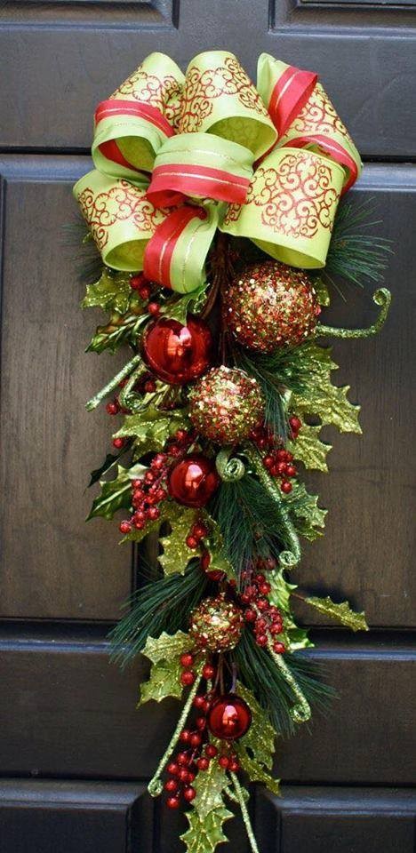 34 belles décorations de Noël pour votre porte 15 34 belles décorations de Noël pour votre porte 15