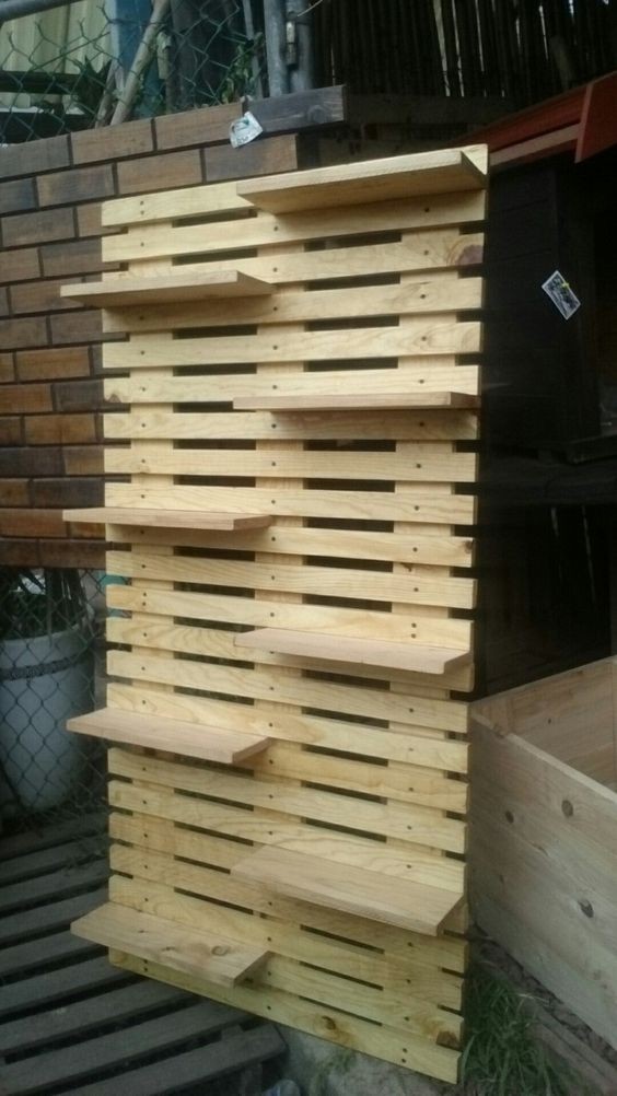 31 idées de jardinières murales en bois pour vos plantes 31 31 idées de jardinières murales en bois pour vos plantes 31
