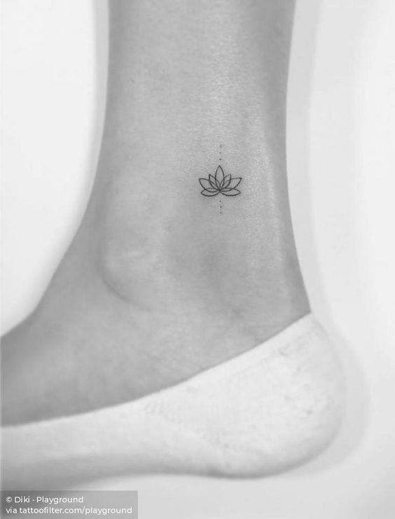 Les 44 plus beaux tatouages minimalistes pour s'inspirer 29 Les 44 plus beaux tatouages minimalistes pour s'inspirer 29