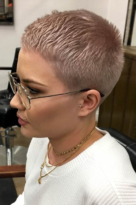 22 styles de Buzz-Cuts à connaître avant de vous raser la tête 3