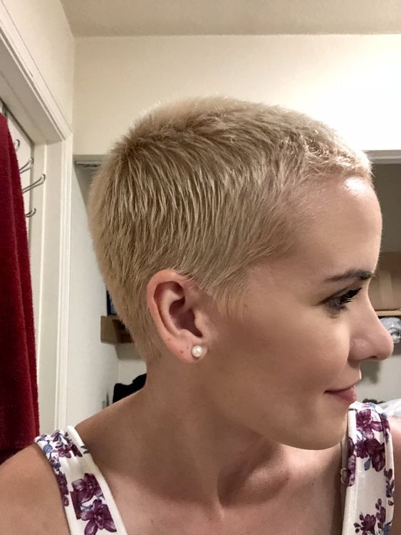 22 styles de Buzz-Cuts à connaître avant de vous raser la tête 10