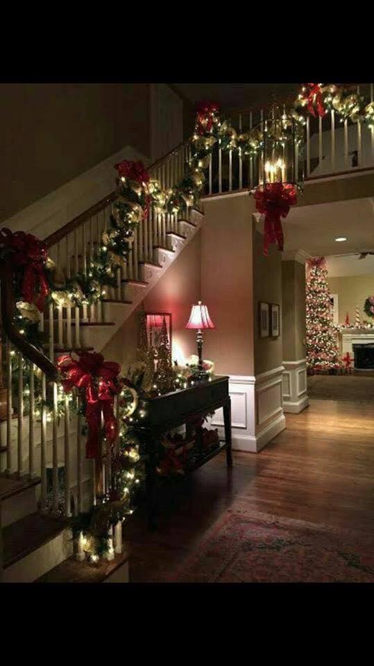 100 idées GÉNIALES pour décorer la maison à Noël 17