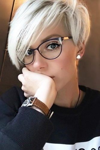 19 idées de coupes très courtes pour femme 13 19 idées de coupes très courtes pour femme 13