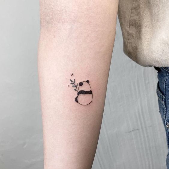 25 tatouages minimalistes à la fois élégants et discrets 1