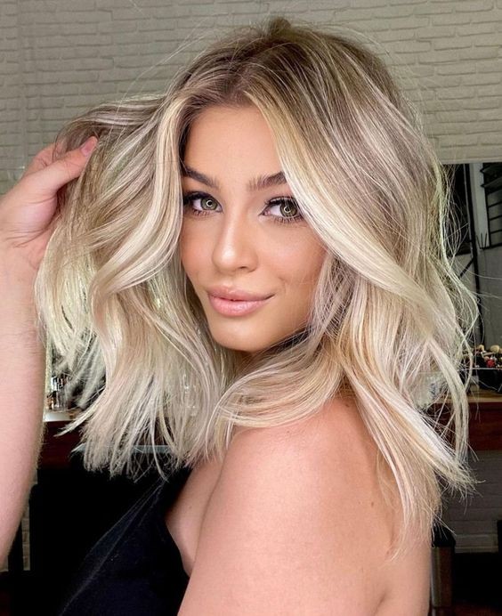 50 nuances de balayages blonds : miel, californien et cendré 35 50 nuances de balayages blonds : miel, californien et cendré 35