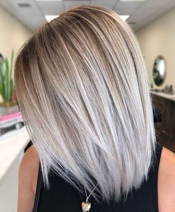 50 nuances de balayages blonds : miel, californien et cendré 42 50 nuances de balayages blonds : miel, californien et cendré 42