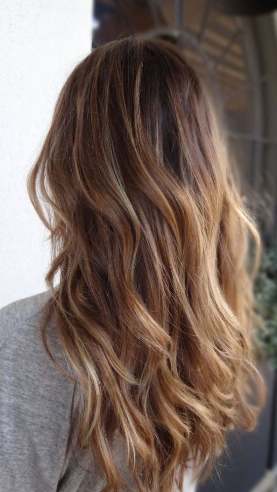 10 idées de coiffures pour cheveux blonds foncés 8