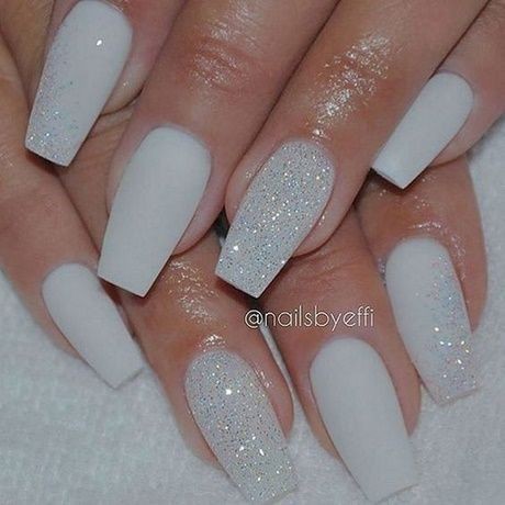 60 couleurs d'ongles en gel pour s'inspirer 49 60 couleurs d'ongles en gel pour s'inspirer 49