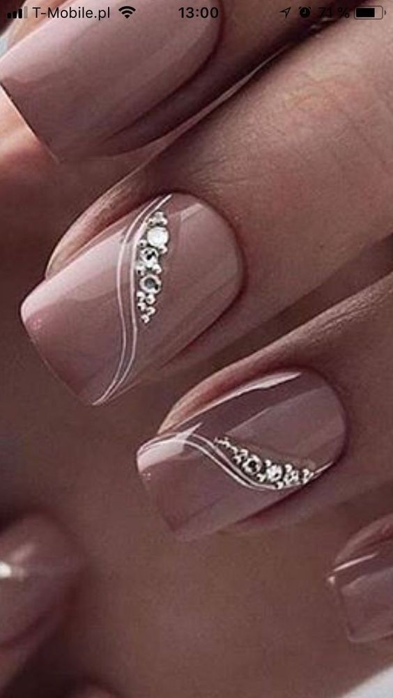 60 couleurs d'ongles en gel pour s'inspirer 52 60 couleurs d'ongles en gel pour s'inspirer 52
