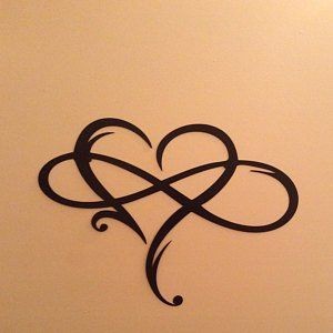 Tatouage infini : signification et 19 idées pour vous inspirer ! 6
