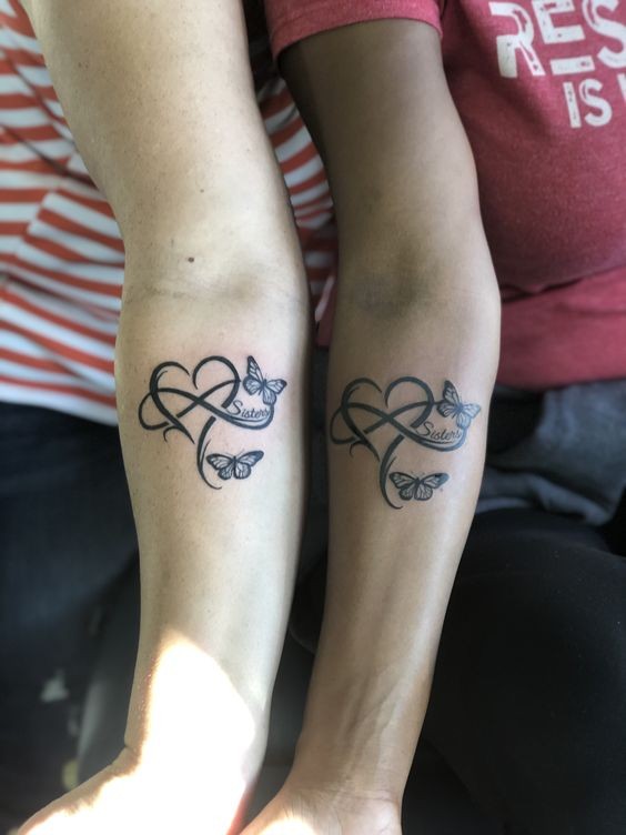 Tatouage infini : signification et 19 idées pour vous inspirer ! 16