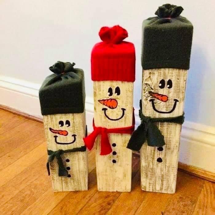 28 idées de décoration de Noël avec des bûches de bois 9 28 idées de décoration de Noël avec des bûches de bois 9
