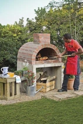 39 idées de terrasses rustiques avec du barbecue 12 39 idées de terrasses rustiques avec du barbecue 12