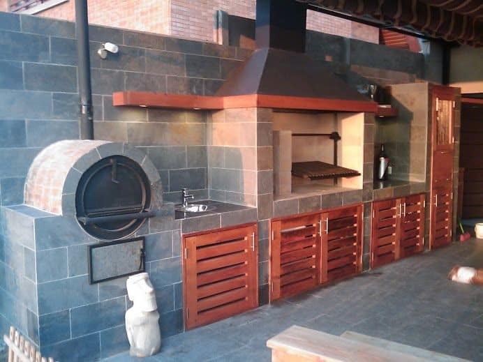 39 idées de terrasses rustiques avec du barbecue 36 39 idées de terrasses rustiques avec du barbecue 36