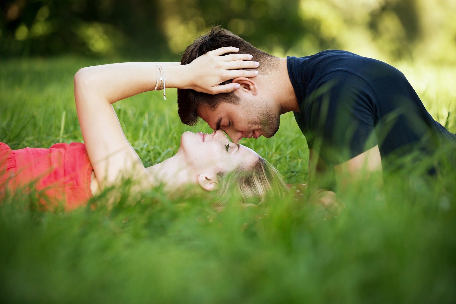 Compatibilité amoureuse : Les signes astrologiques qui vont bien ensemble 1 Compatibilité amoureuse : Les signes astrologiques qui vont bien ensemble 1