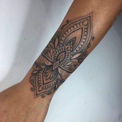 30 beaux tatouages ???mandala de bras pour femme 24 30 beaux tatouages ???mandala de bras pour femme 24