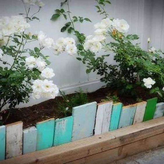 9 idées de bordures de jardin en bois de palettes 4 9 idées de bordures de jardin en bois de palettes 4