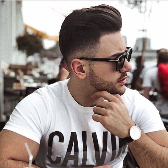 Dégradé Américain Bas : 23 Idées Qui Rendent Un Homme Irrésistible 23 Dégradé Américain Bas : 23 Idées Qui Rendent Un Homme Irrésistible 23