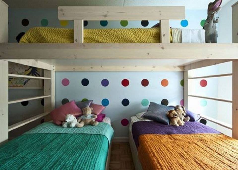 15 idées pour économiser de l'espace et rester stylé avec des lits superposés triples 7