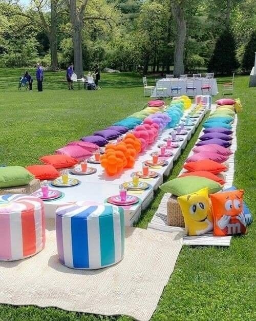 30 décorations d'anniversaire très colorées pour s'inspirer 29 30 décorations d'anniversaire très colorées pour s'inspirer 29