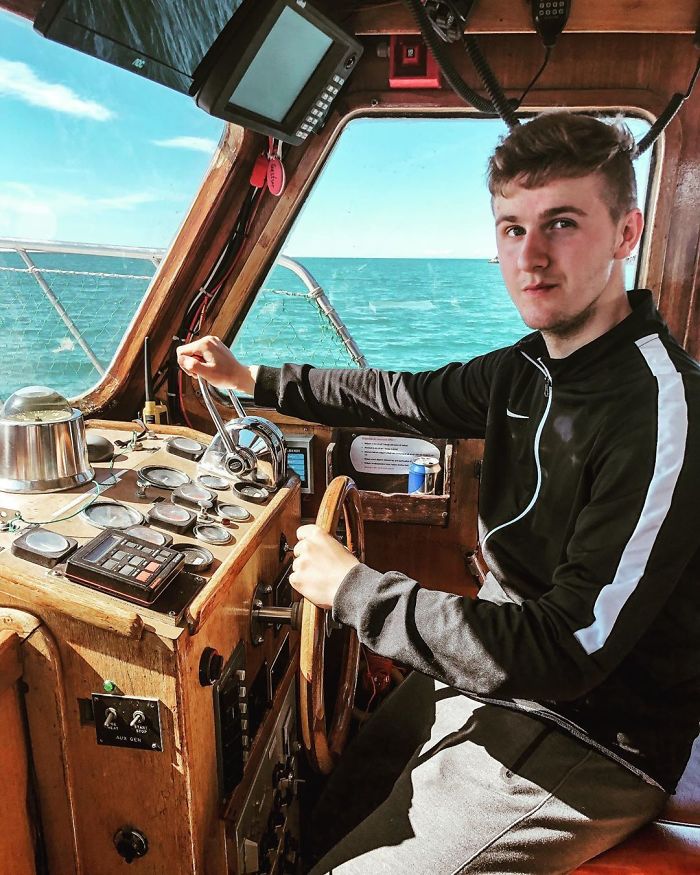 Boy with Autism Builds World's Largest LEGO Titanic Replica Boy with Autism Builds World's Largest LEGO Titanic Replica