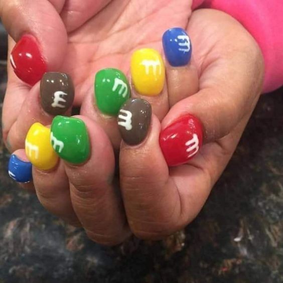 Tendance manucure 2023 : 20 idées pour des ongles stylés 20 Tendance manucure 2023 : 20 idées pour des ongles stylés 20