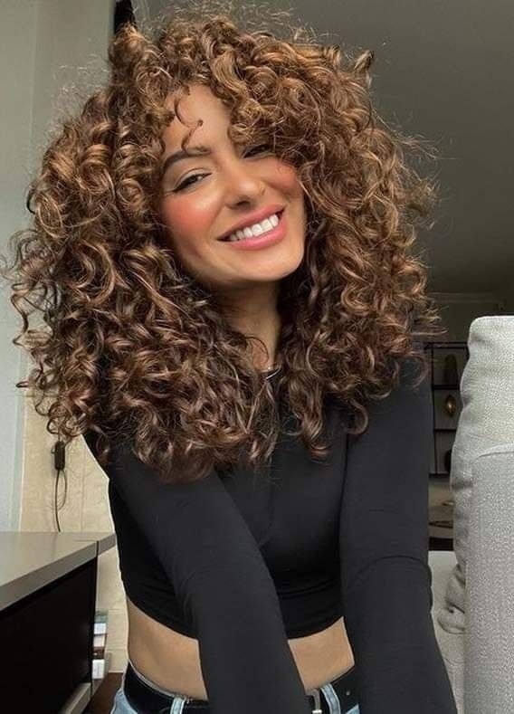 17 Magnifiques coupes de cheveux avec des boucles 9