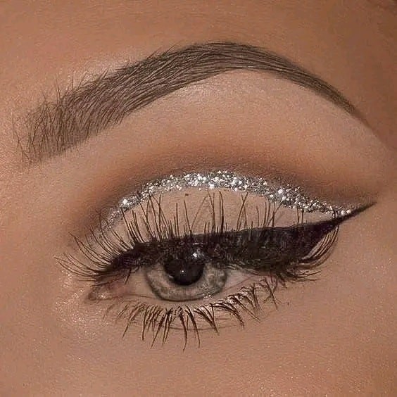 10 belles idées de maquillages de soirée 5