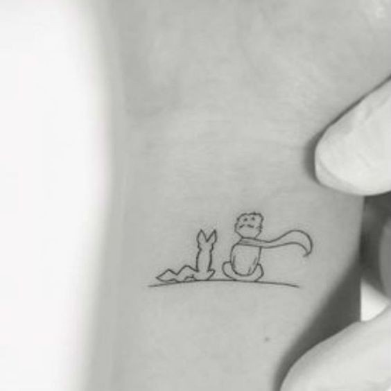20 idées de tatouages subtils qui ont du sens 8 20 idées de tatouages subtils qui ont du sens 8