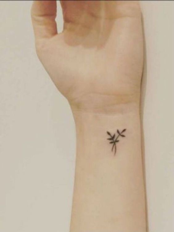 20 idées de tatouages subtils qui ont du sens 10 20 idées de tatouages subtils qui ont du sens 10