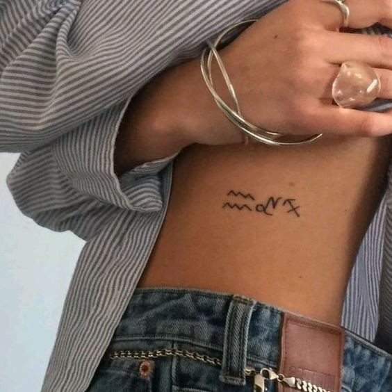 20 idées de tatouages subtils qui ont du sens 11 20 idées de tatouages subtils qui ont du sens 11