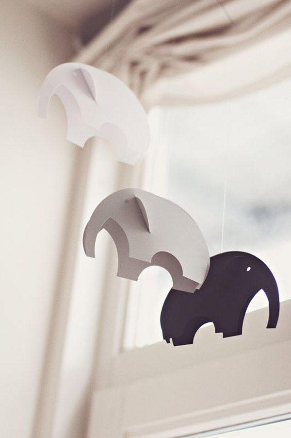 12 Incroyables mobiles en papier à faire soi-même 9 12 Incroyables mobiles en papier à faire soi-même 9