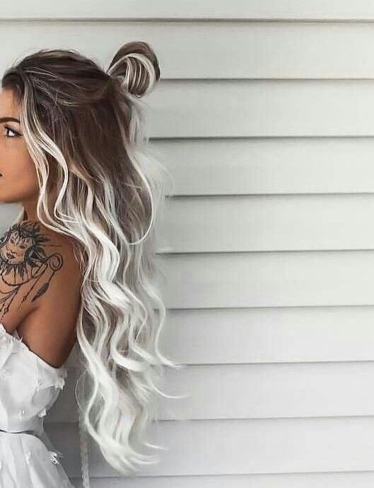 23 Balayages sur cheveux blancs qui rendent une femme irrésistible 21 23 Balayages sur cheveux blancs qui rendent une femme irrésistible 21