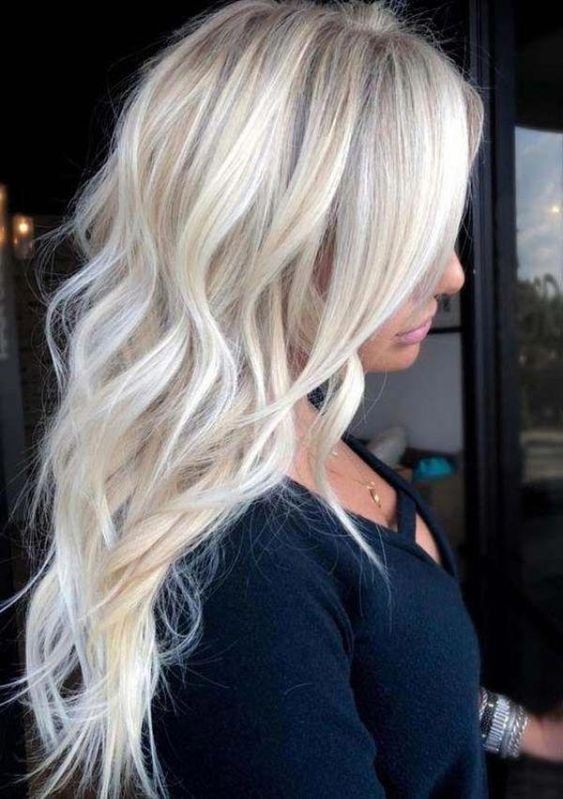 34 idées de couleurs de mèches blond cendré 20