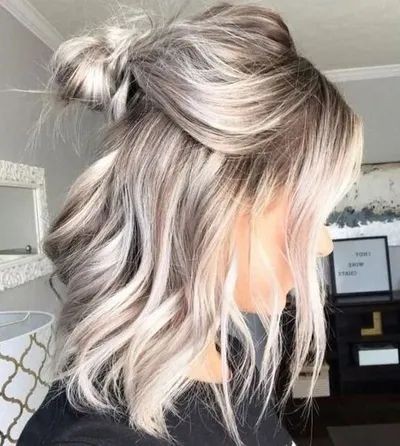 34 idées de couleurs de mèches blond cendré 3