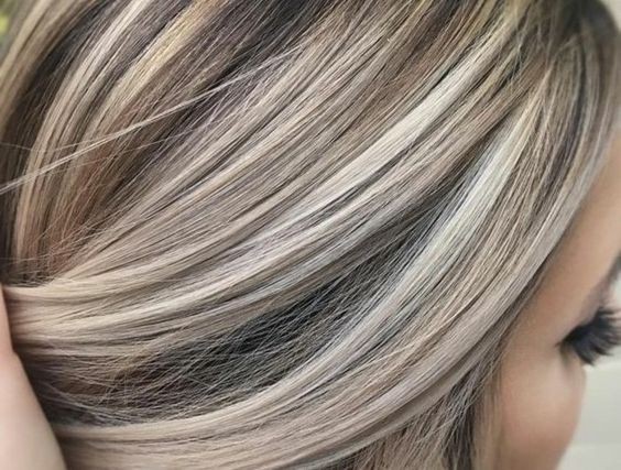 34 idées de couleurs de mèches blond cendré 33