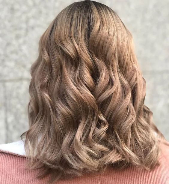 77 Nuances de Couleurs de Cheveux Châtain Clair 85 77 Nuances de Couleurs de Cheveux Châtain Clair 85