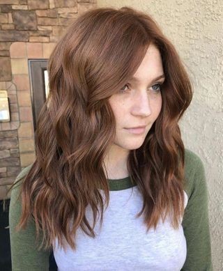 77 Nuances de Couleurs de Cheveux Châtain Clair 37 77 Nuances de Couleurs de Cheveux Châtain Clair 37